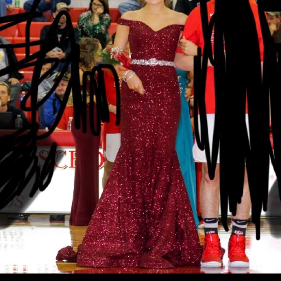 Jovani mermaid dress with train - Picture 4 of 4